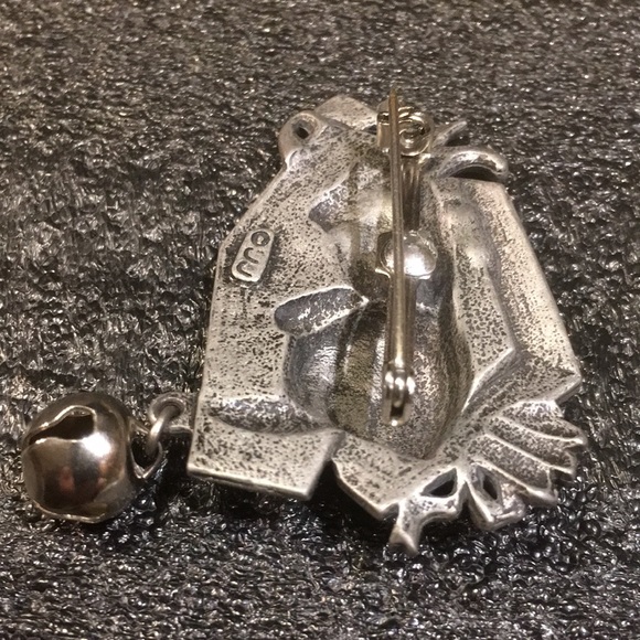 Vintage JJ Jonette Cat in Gift Box Playing with Bell Pewter Pin Brooch - Picture 8 of 12